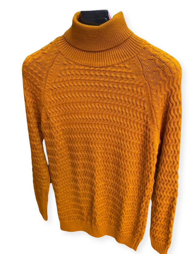 “Charles” Yellow Men’s Wool Turtle Neck