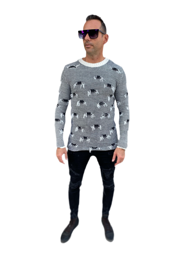 [Ervin] White Distressed Look Lightweight Knitted Crew Neck